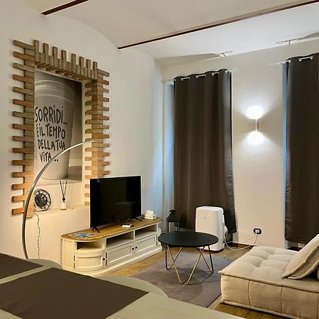 Апартаменти Residenza Corrado By Almanova Residenze Мантуя Екстер'єр фото
